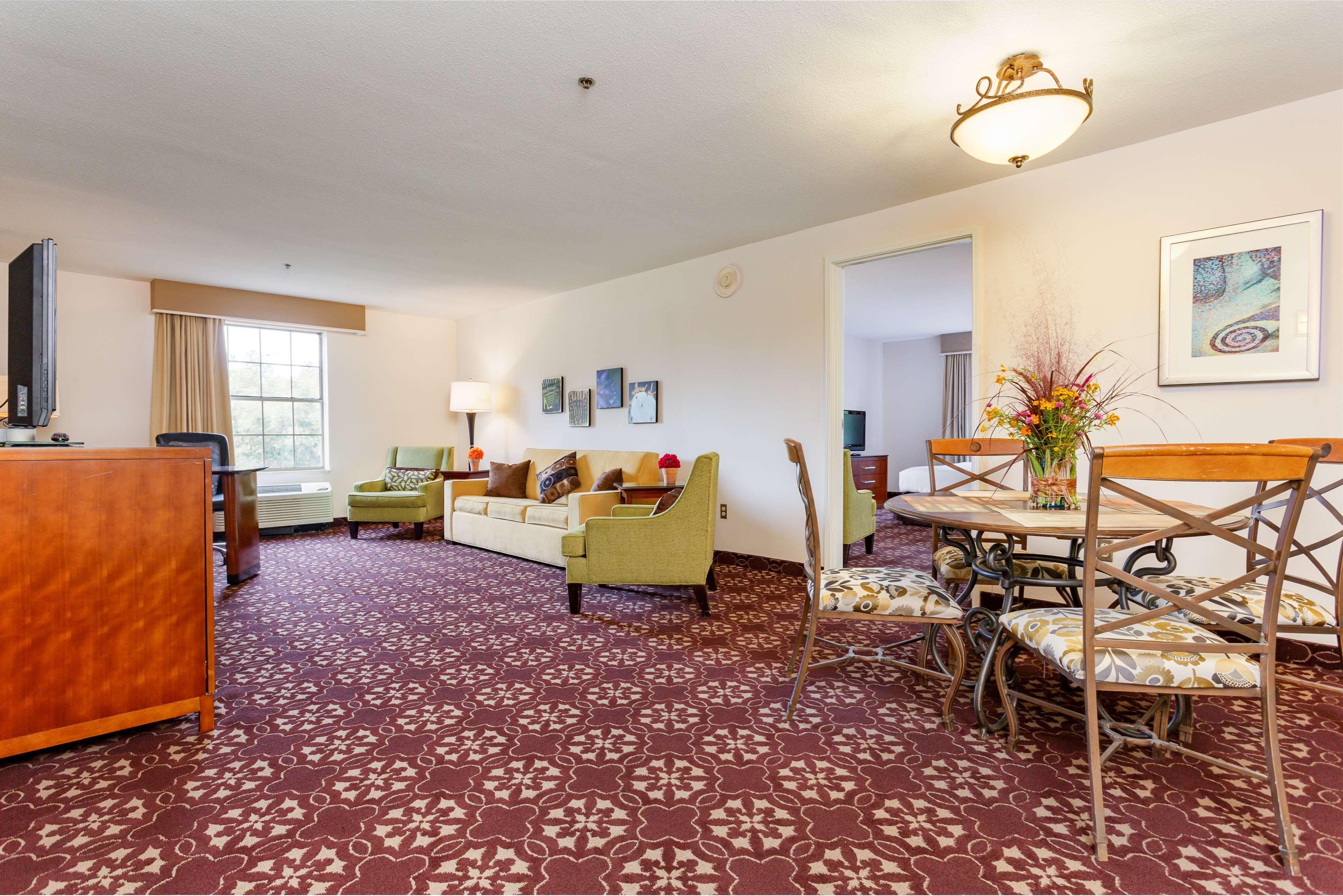 Hotel Cypress Bend Resort, A Wyndham