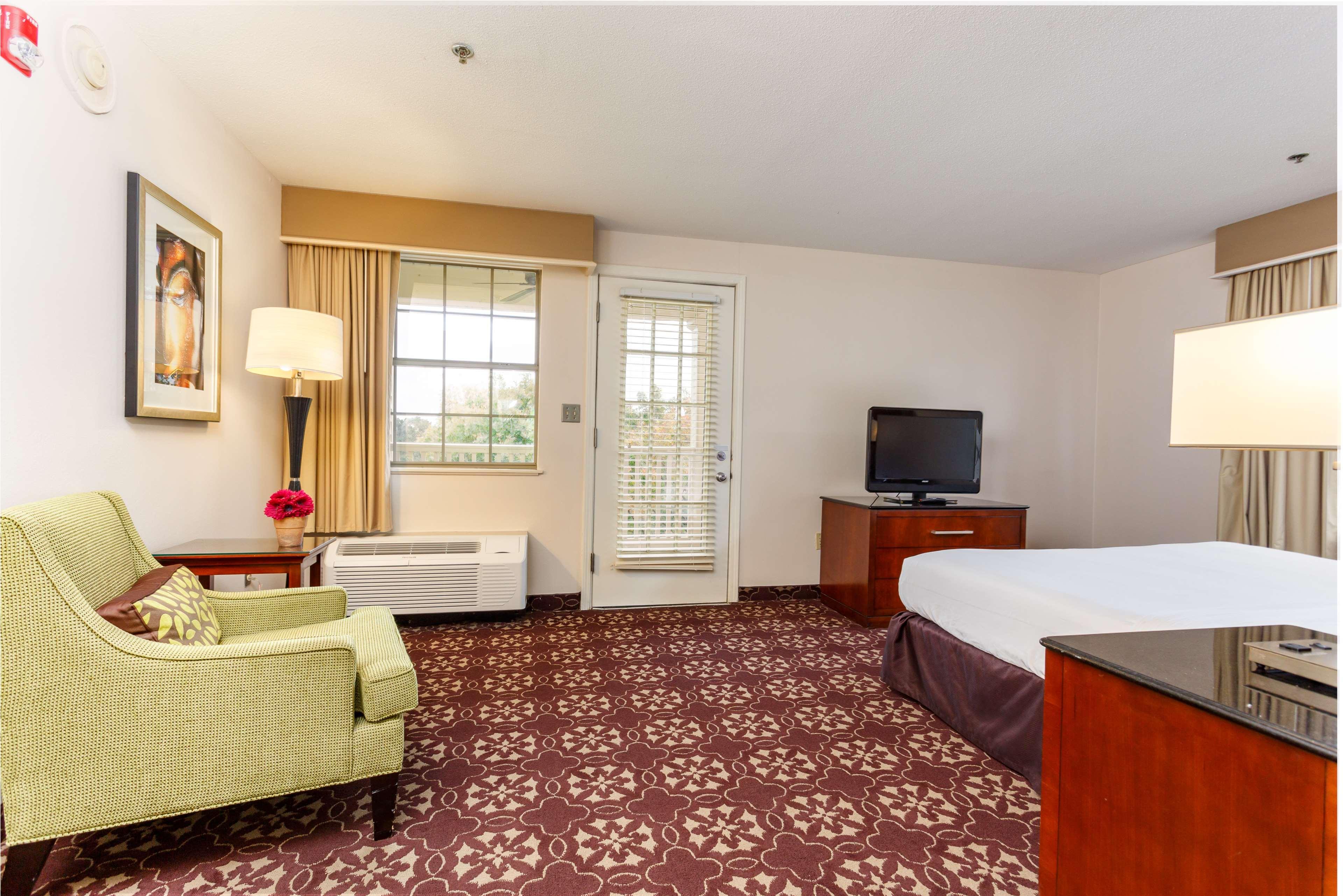Hotel Cypress Bend Resort, A Wyndham Many