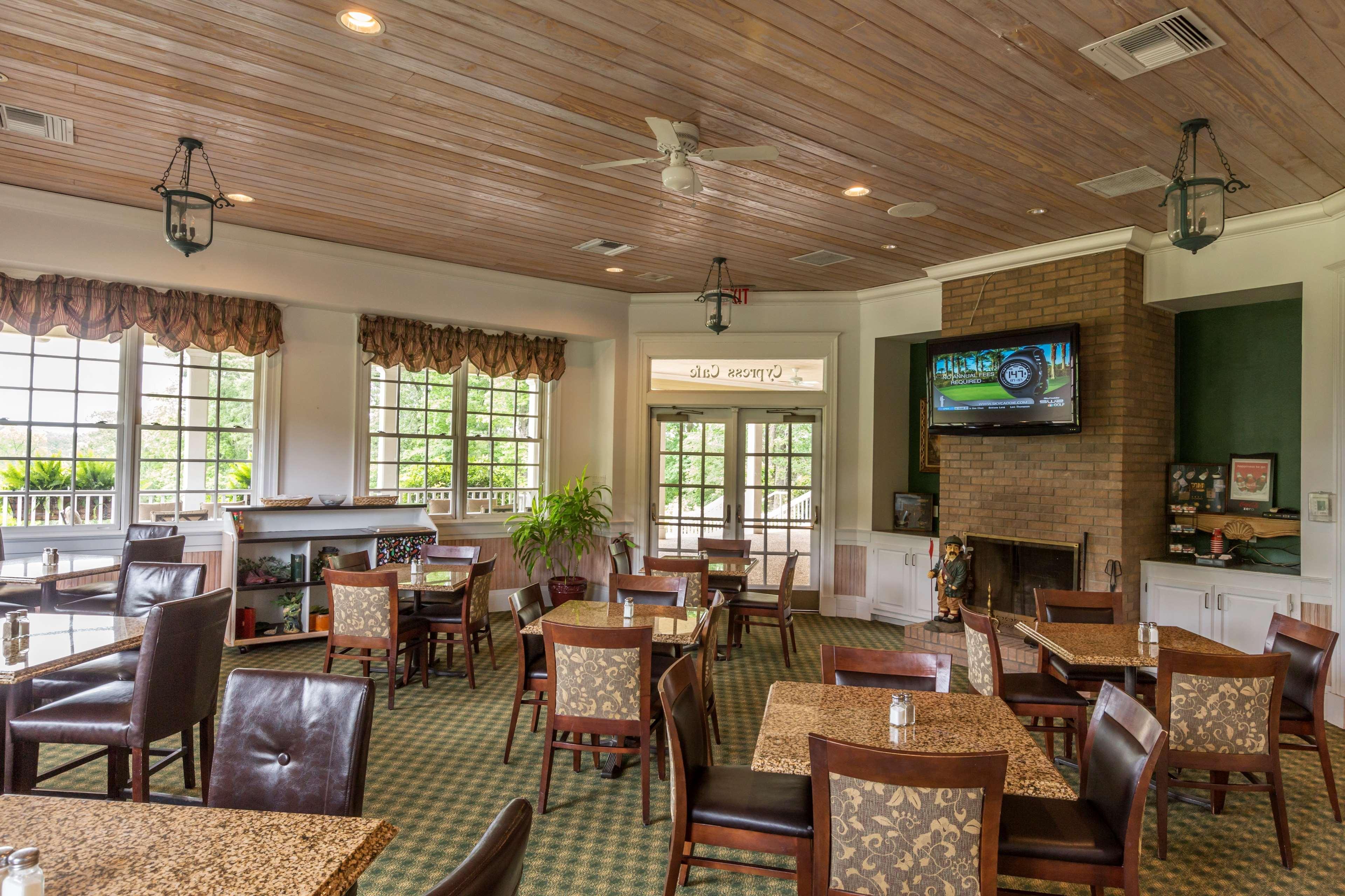 Cypress Bend Resort, A Wyndham 4* Many